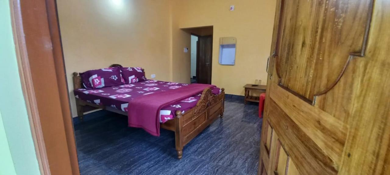 Goroomgo Neelachal Holiday Nibasa Puri Near Sea Beach Area - Perfect Location With Excellent Service Awarded Buitenkant foto